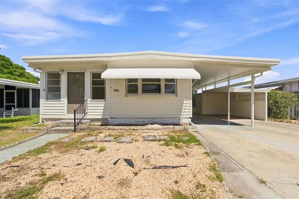 5647 COLUMBIA DRIVE NEW PORT RICHEY, FL 34652