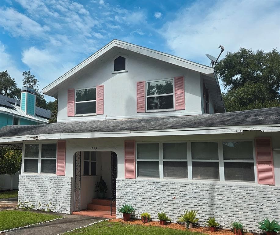 245 TUCKER STREET SAFETY HARBOR, FL 34695