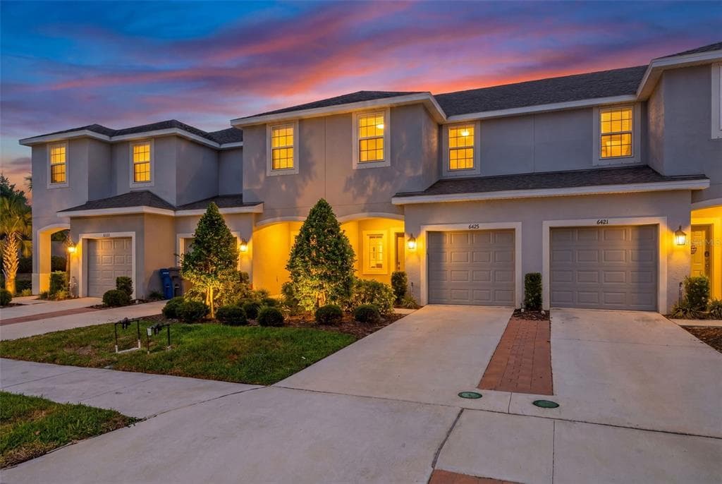 6425 FAIRMONT LANE