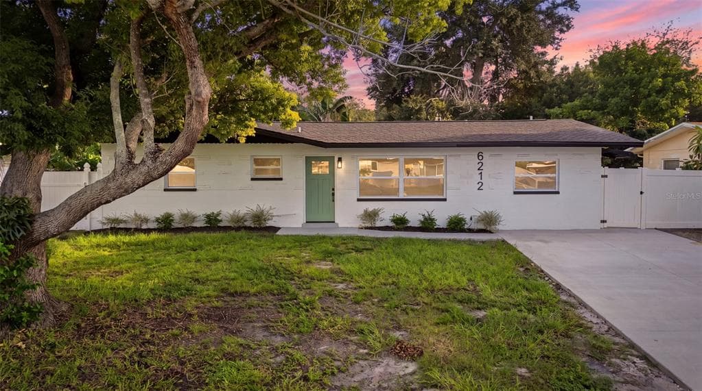 6212 42 AVENUE N ST PETERSBURG, FL 33709