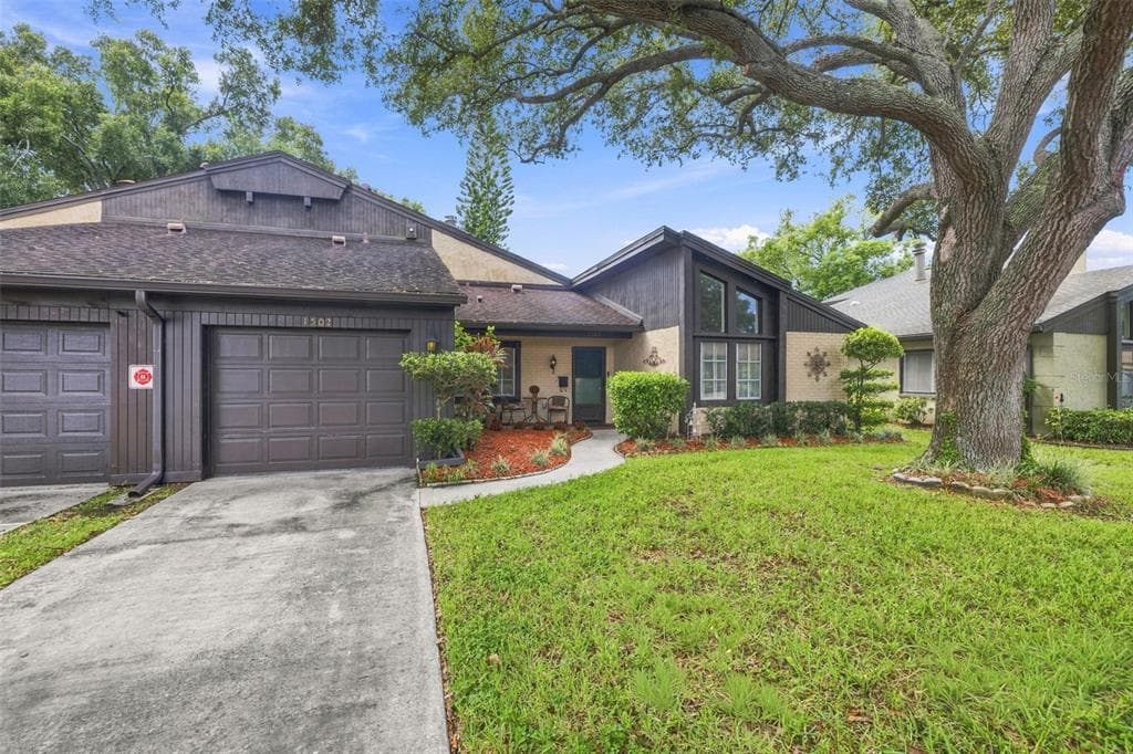 2101 SUNSET POINT ROAD UNIT 1502 CLEARWATER, FL 33765