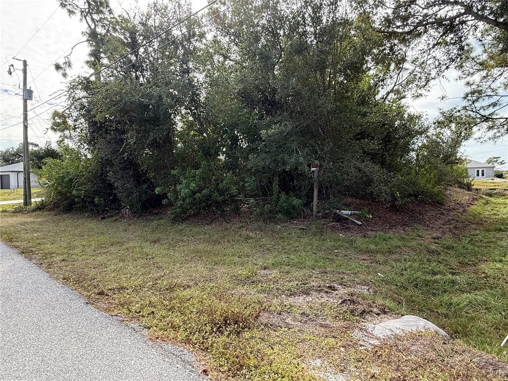 7483 REGINA DRIVE ENGLEWOOD, FL 34224