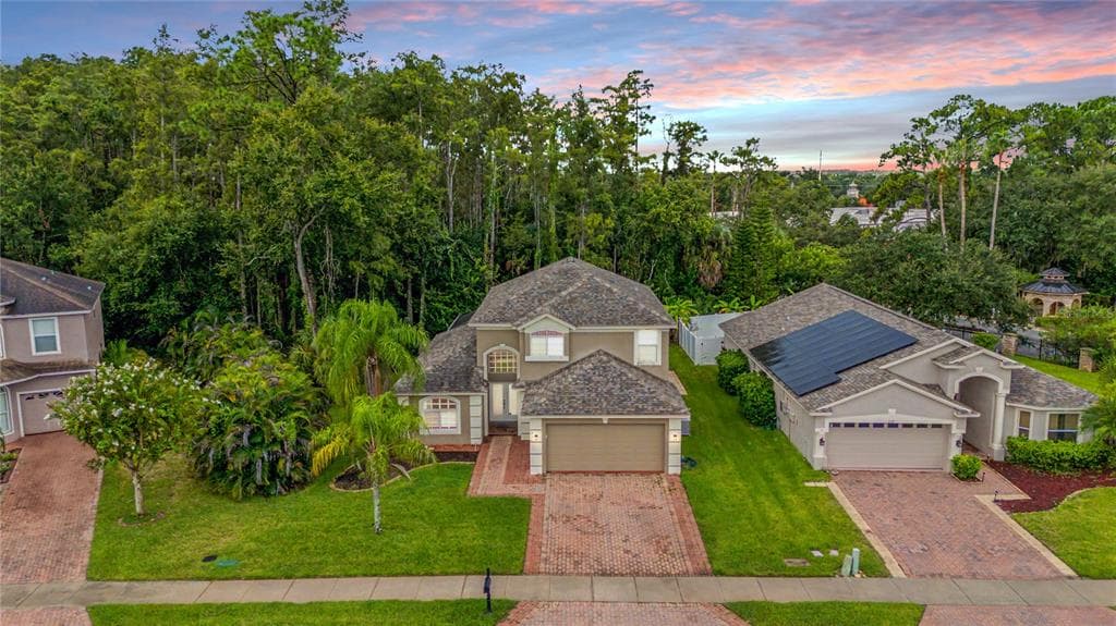 212 ARBOR WOODS CIRCLE OLDSMAR, FL 34677