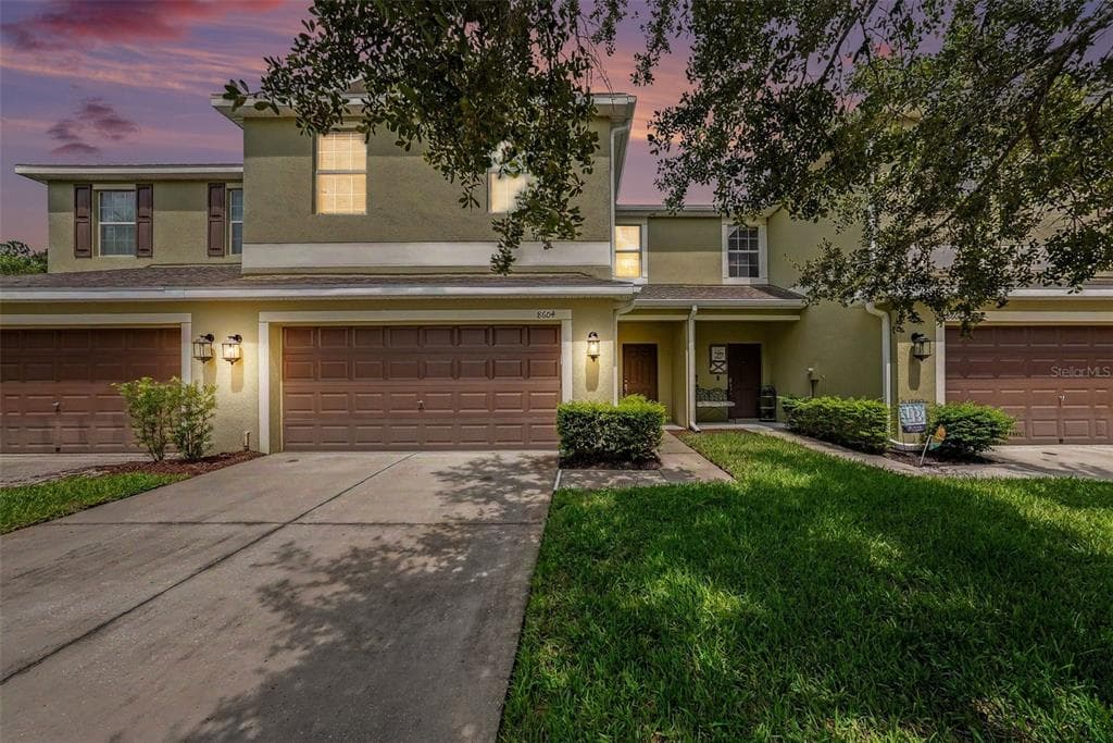 8604 FIDDLELEAF COURT