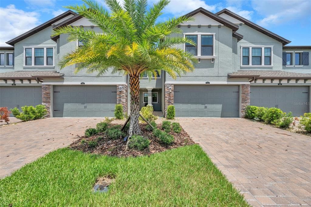 4962 SAN MARTINO DRIVE WESLEY CHAPEL, FL 33543