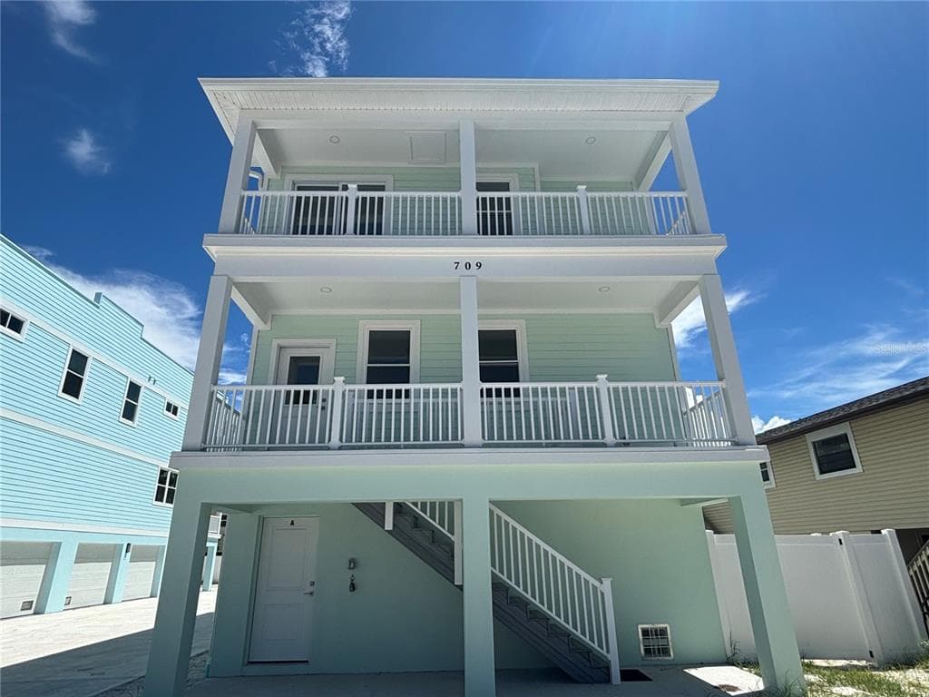 709 GULF BOULEVARD