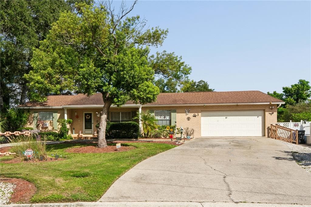 10739 DRUMMOND ROAD TAMPA, FL 33615