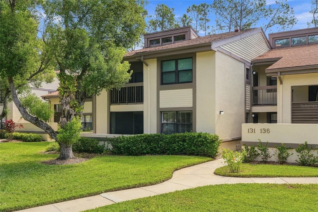 131 WOODLAKE WYNDE OLDSMAR, FL 34677