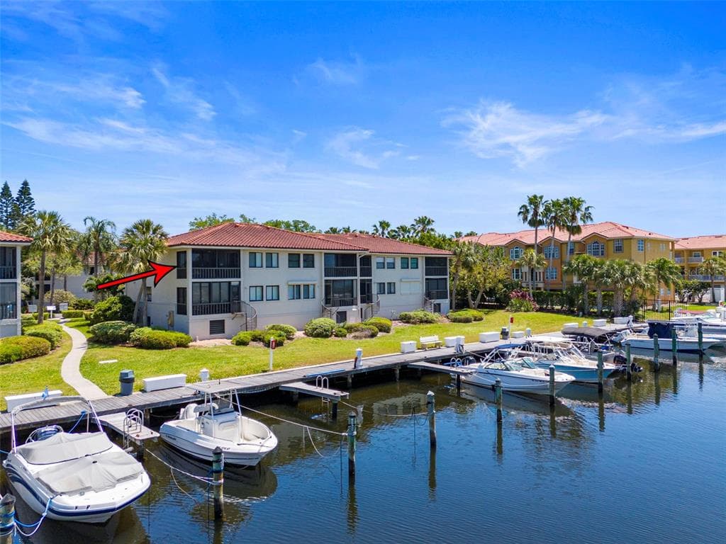 1801 MARINER DRIVE UNIT 20 TARPON SPRINGS, FL 34689