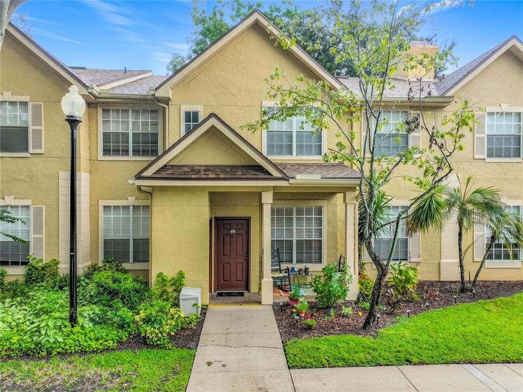 843 GRAND REGENCY POINT UNIT 203 ALTAMONTE SPRINGS, FL 32714
