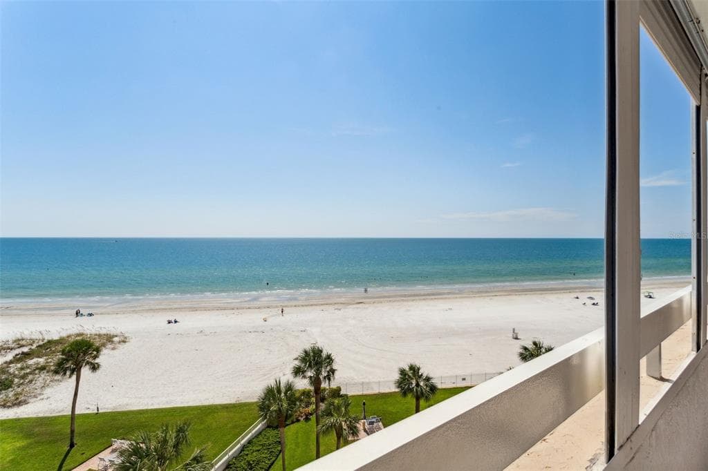 17900 GULF BOULEVARD UNIT 6C