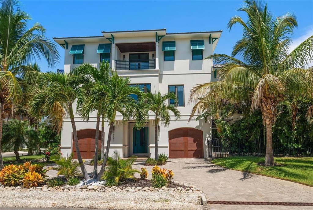 6840 LONGBOAT DRIVE S LONGBOAT KEY, FL 34228