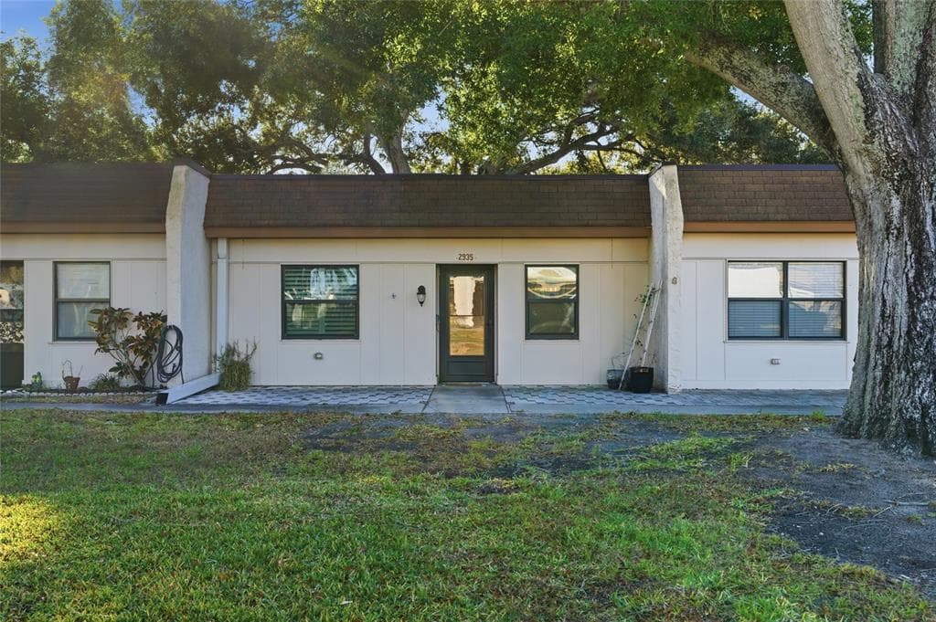 2935 FEATHER DRIVE UNIT 65-D CLEARWATER, FL 33759