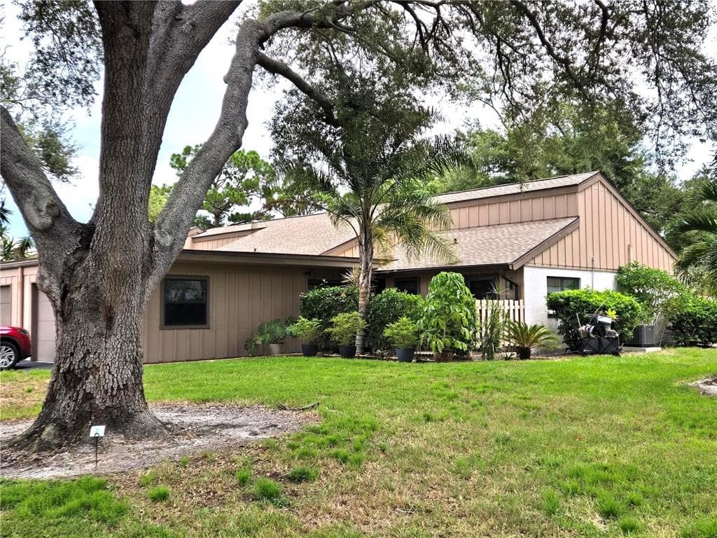5699 WESTWIND LN SARASOTA, FL 34231