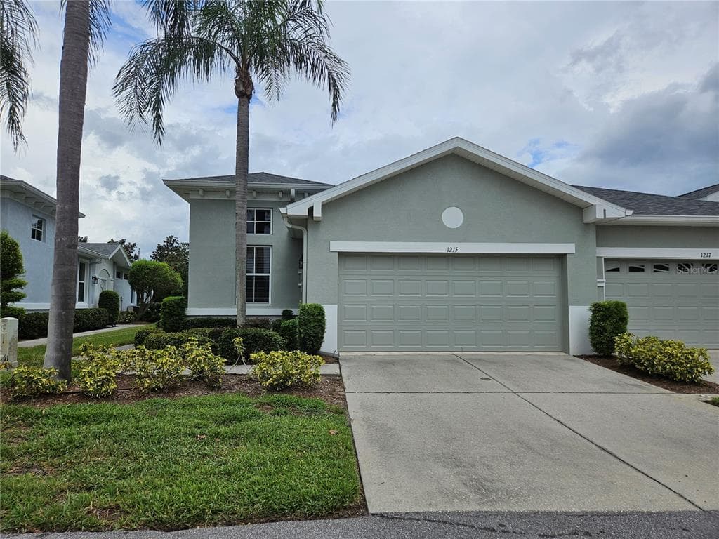 1215 LYNDHURST GREENS DRIVE UNIT .000 SUN CITY CENTER, FL 33573