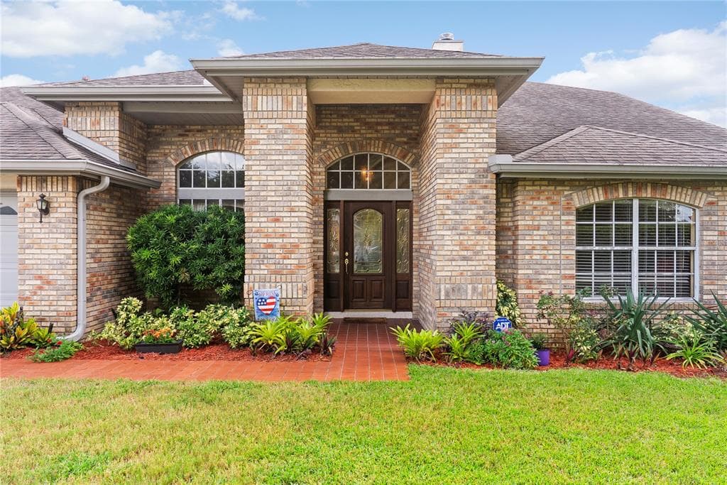 10850 DEARDEN CIRCLE ORLANDO, FL 32817