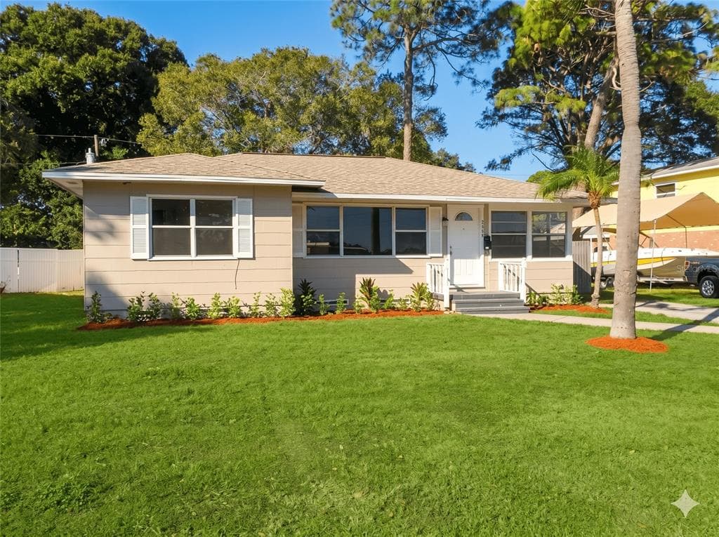 8330 63RD WAY N PINELLAS PARK, FL 33781