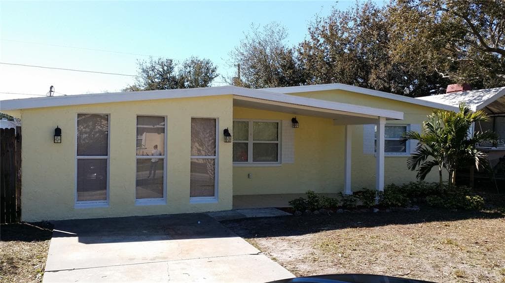 4210 82ND AVENUE N PINELLAS PARK, FL 33781