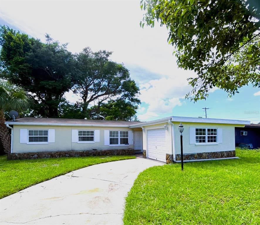 5682 63RD LANE N ST PETERSBURG, FL 33709