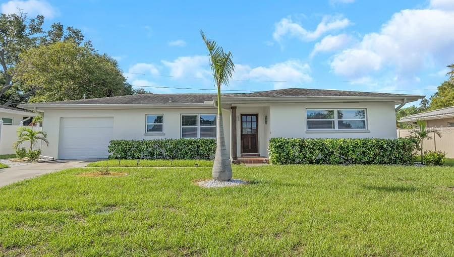 1579 ELIZABETH LANE CLEARWATER, FL 33755