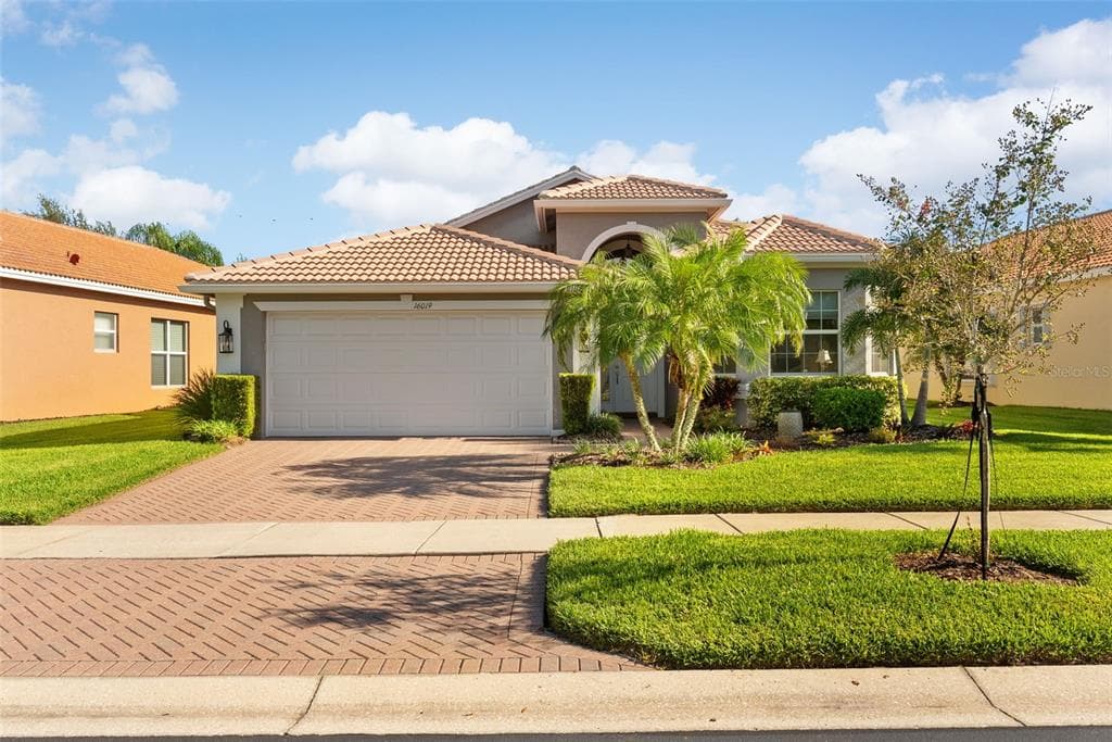 16019 GOLDEN LAKES DRIVE