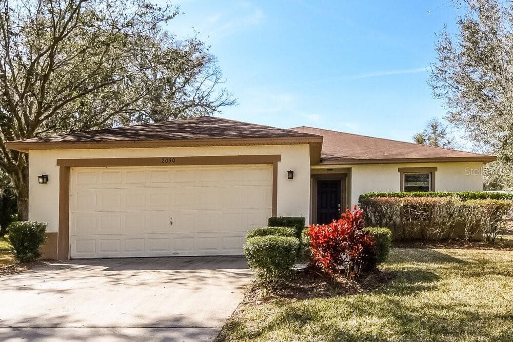 2050 WAVYLEAF COURT APOPKA, FL 32712