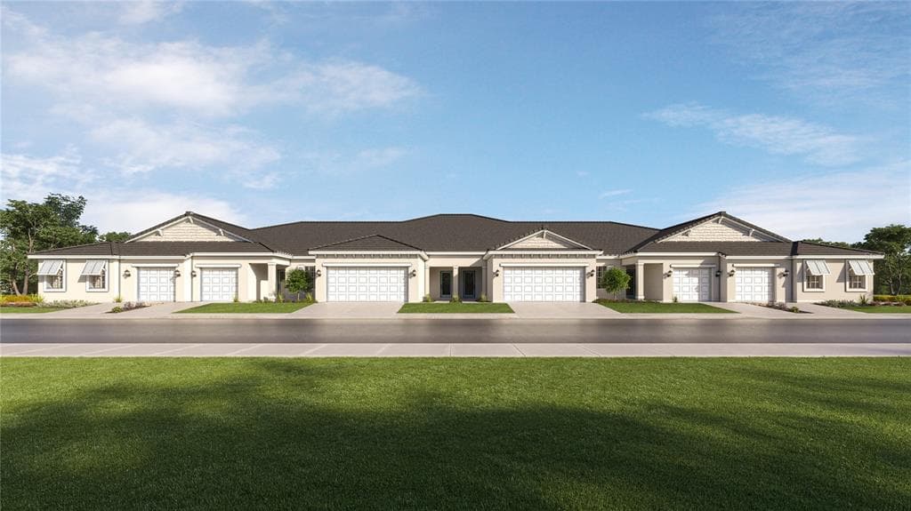 10817 SPARKLY WAY SAN ANTONIO, FL 33576