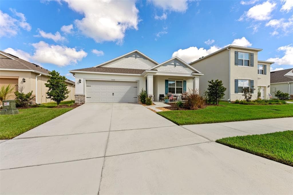 5006 FOXGLOVE CIRCLE LAKELAND, FL 33811