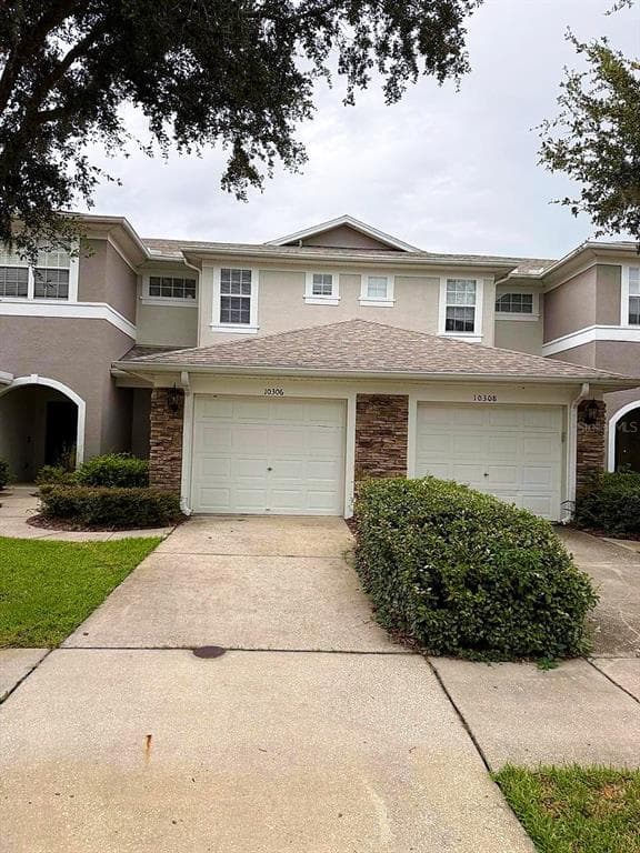 10306 STONE MOSS AVENUE TAMPA, FL 33647