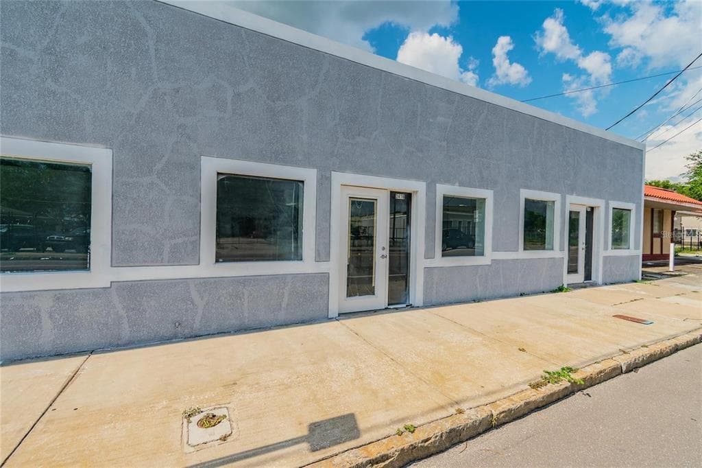 3410 E 7TH AVENUE TAMPA, FL 33605