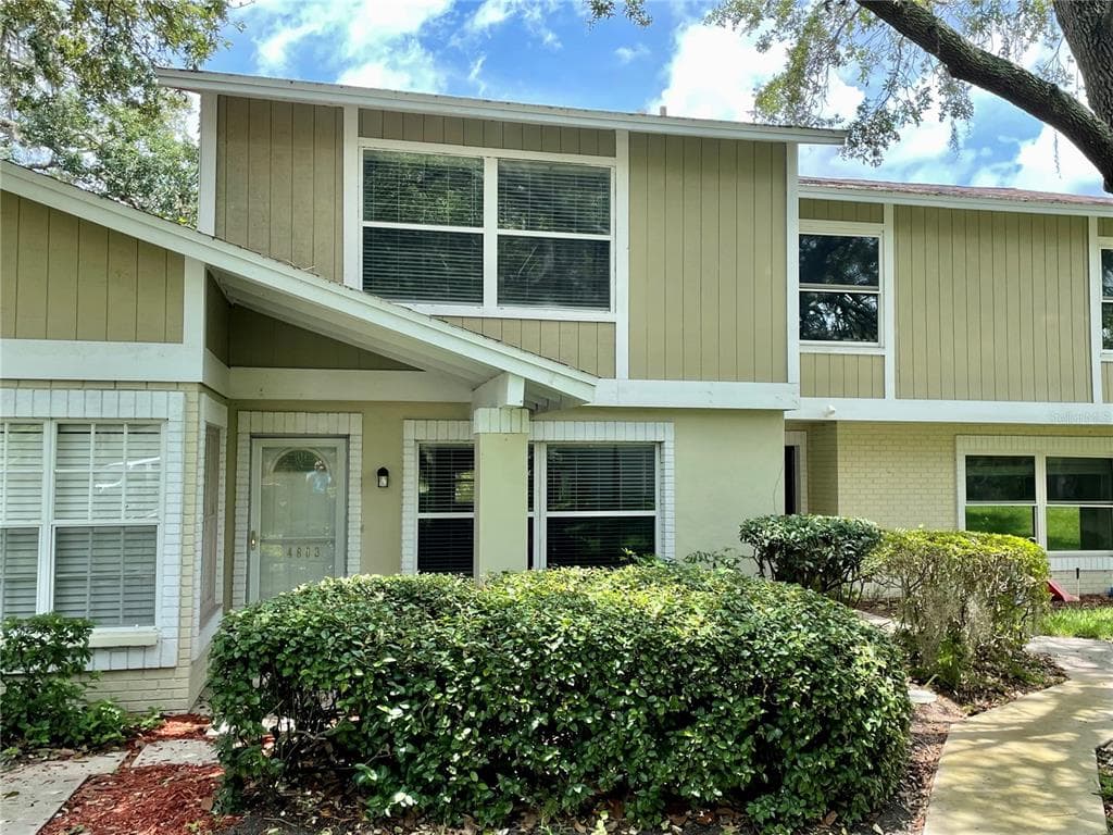 14803 LAKE FOREST DRIVE LUTZ, FL 33559