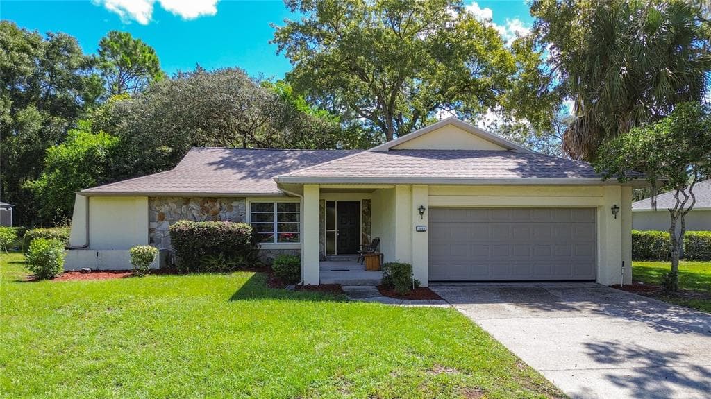 255 PINE STREET HOMOSASSA, FL 34446