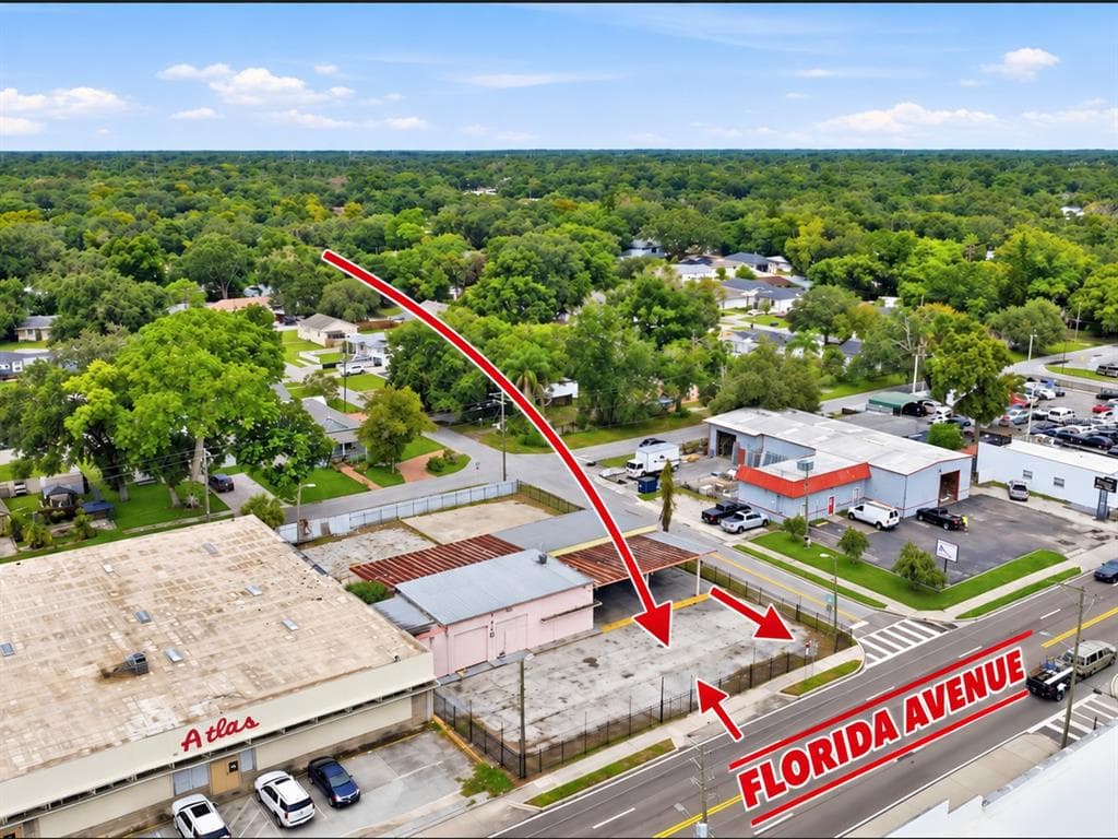 7310 N FLORIDA AVENUE TAMPA, FL 33604