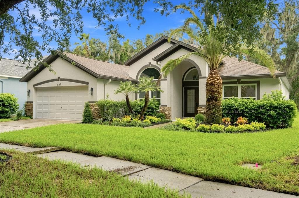 6137 WHIMBRELWOOD DRIVE LITHIA, FL 33547