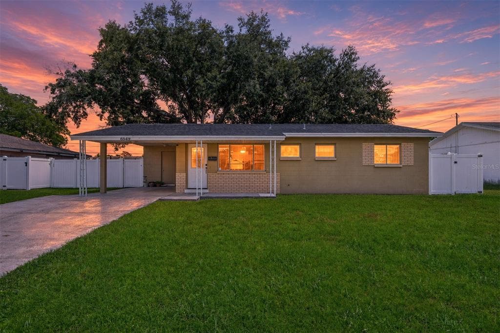 6549 21ST STREET N ST PETERSBURG, FL 33702