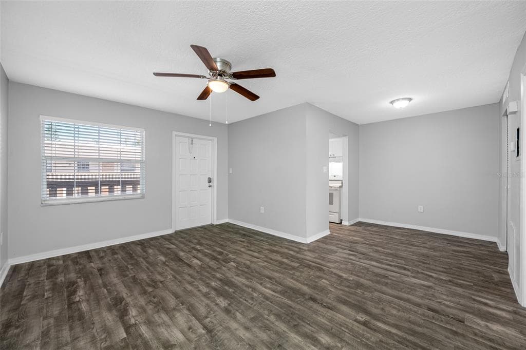 1500 W BAY DRIVE UNIT 216 LARGO, FL 33770