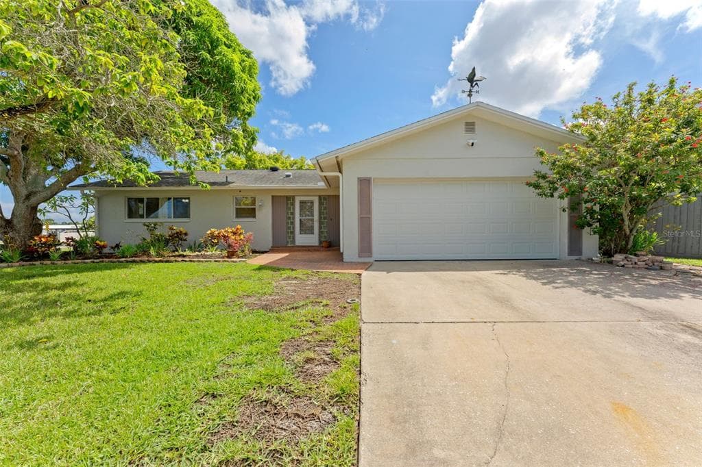 344 CROSSWINDS DRIVE