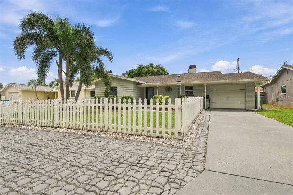 11084 102ND TERRACE