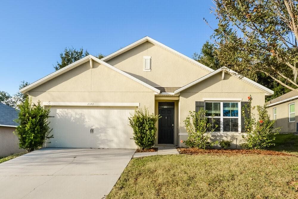 2372 VALHALLA DRIVE TAVARES, FL 32778