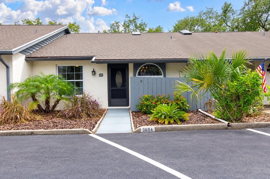 3684 CUERNAVACA COURT LARGO, FL 33771
