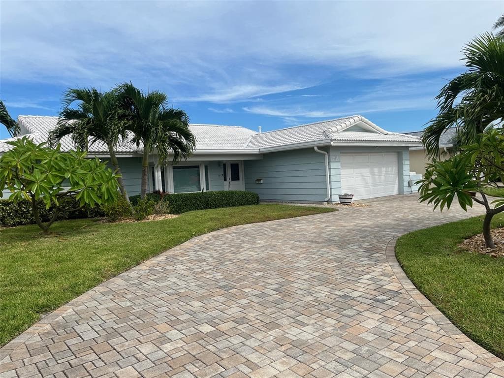 601 64TH AVENUE ST PETE BEACH, FL 33706