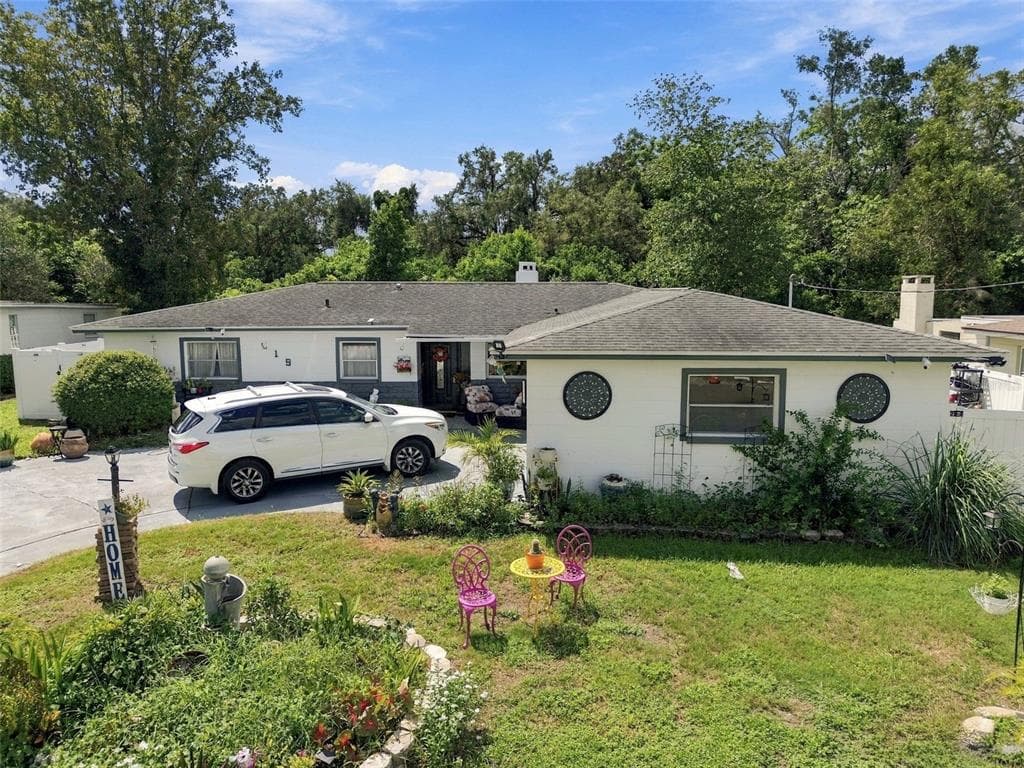 519 S LARRY CIRCLE BRANDON, FL 33511
