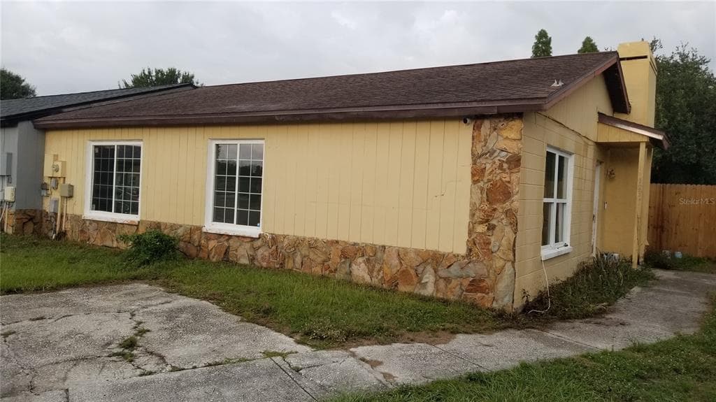 1231 COOLMONT DRIVE BRANDON, FL 33511