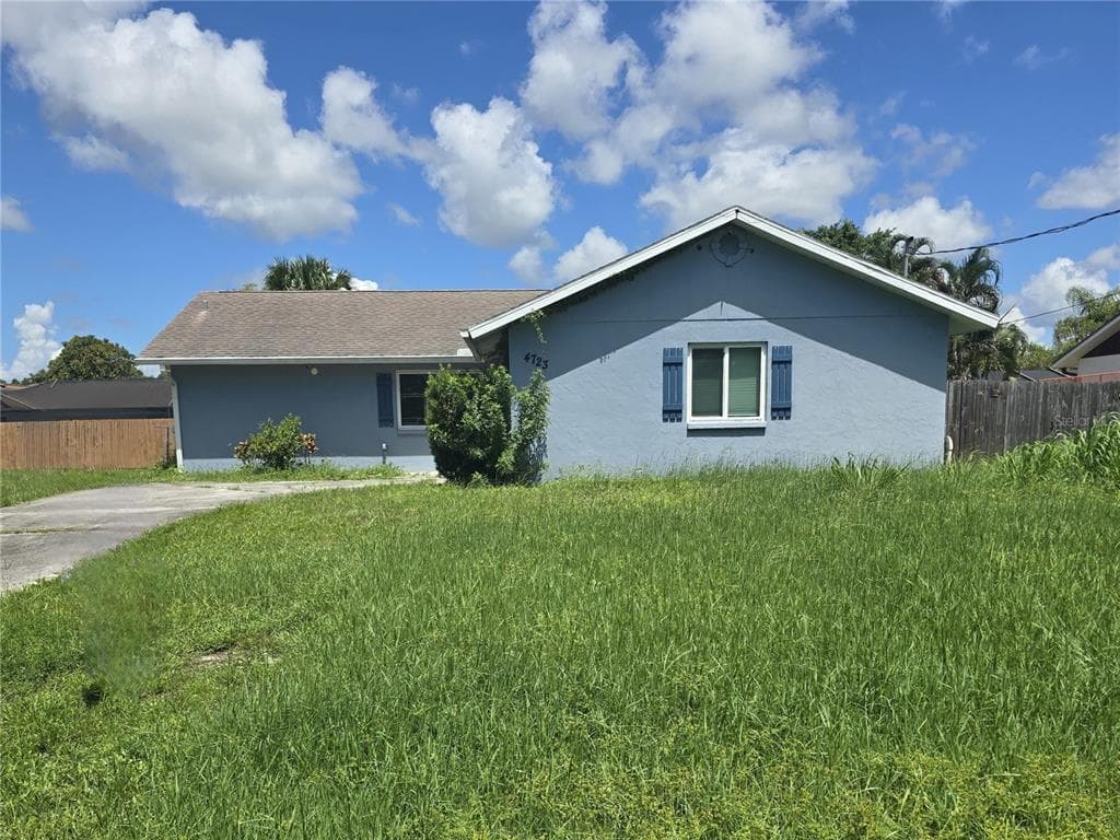 4723 BUSTI DRIVE SARASOTA, FL 34232