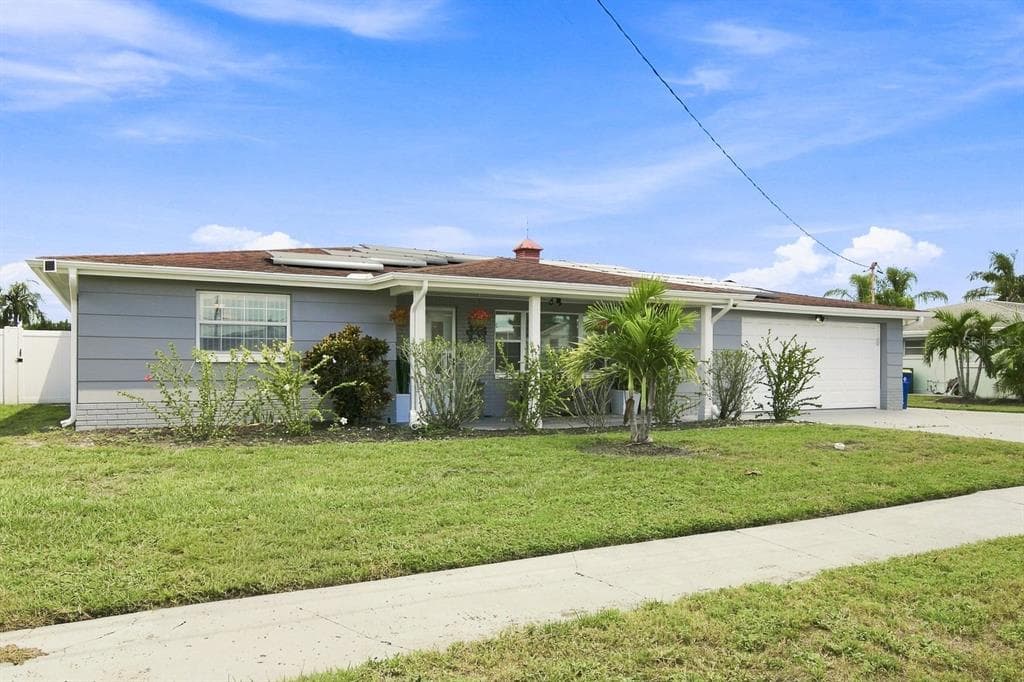 1324 CHANCELLOR DRIVE