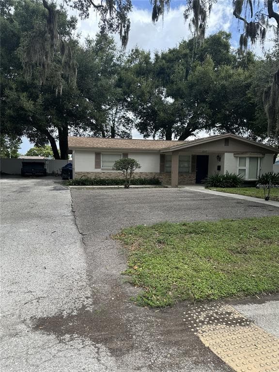 6227 TROUBLE CREEK ROAD NEW PORT RICHEY, FL 34653
