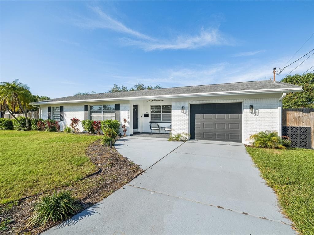 2000 57TH STREET N ST PETERSBURG, FL 33710