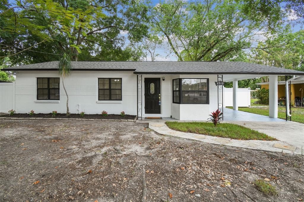 4910 N DARBY AVENUE TAMPA, FL 33603