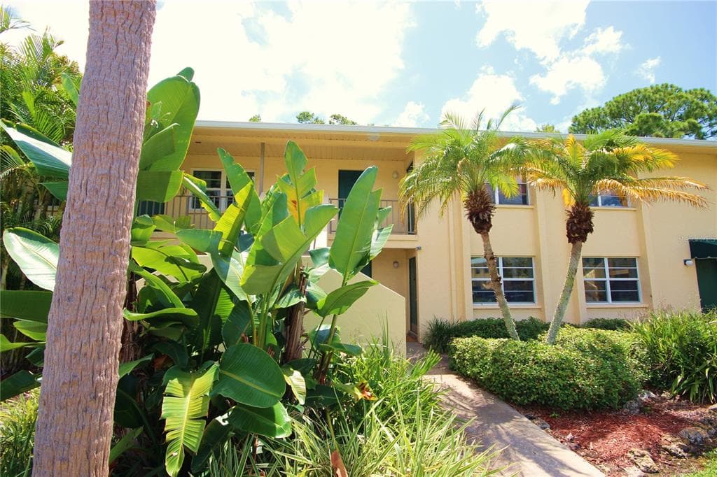 4805 RILMA AVENUE UNIT 106 SARASOTA, FL 34234