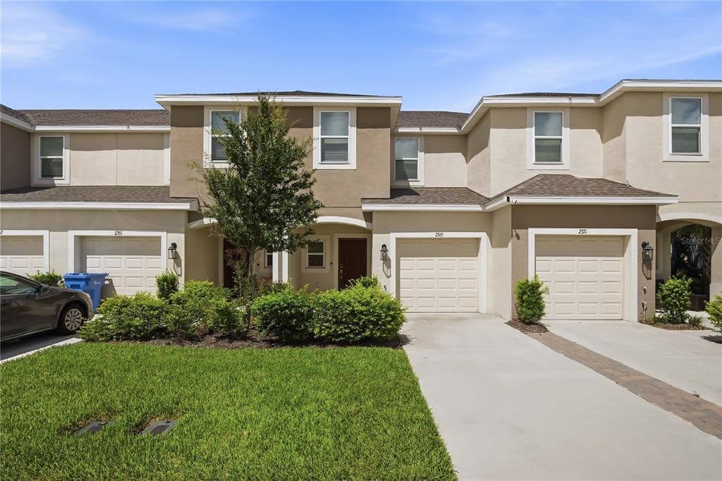 2365 PARAVANE WAY WESLEY CHAPEL, FL 33543